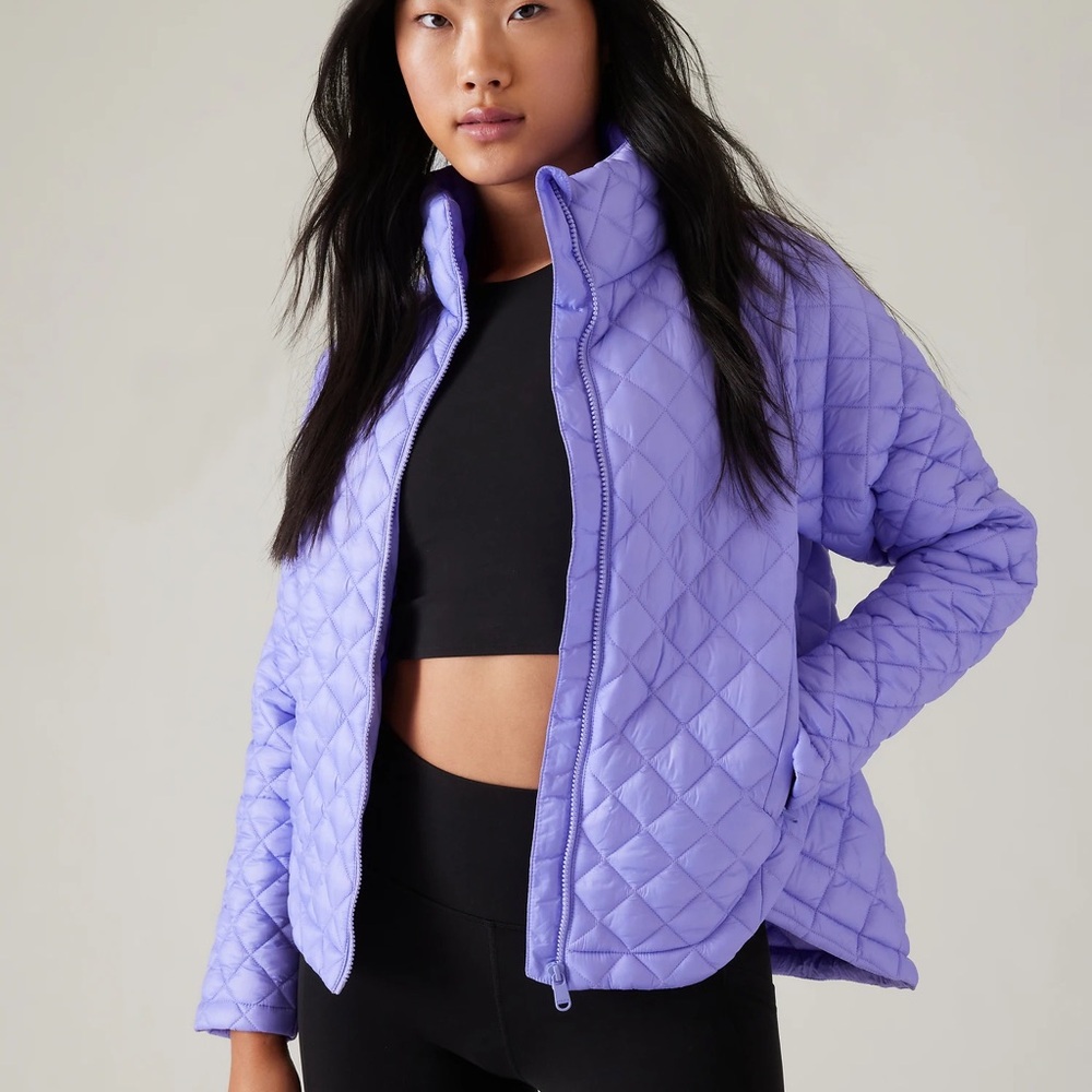 Athleta whisper featherless‎ puffer jacket